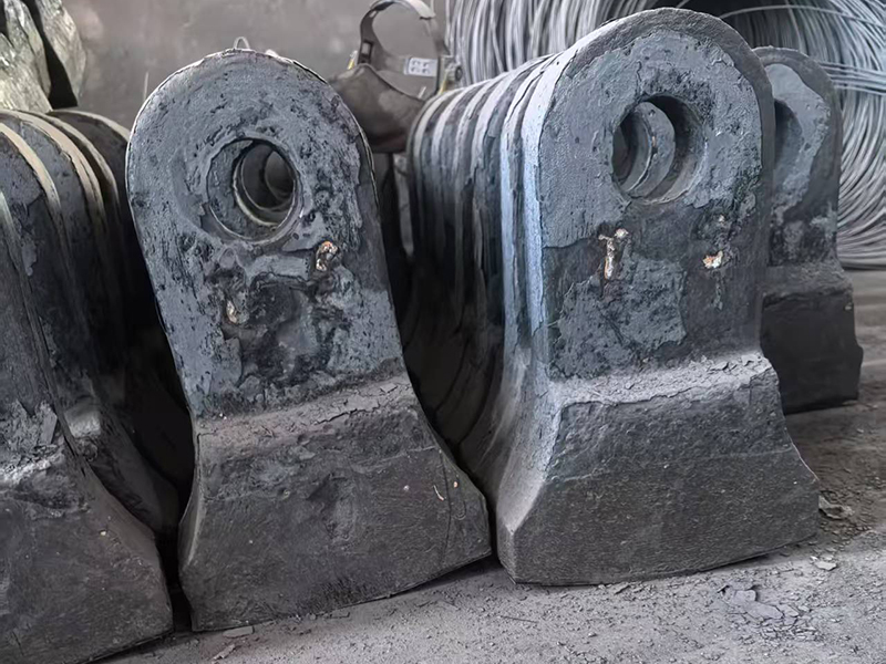 我公司主營的碎石機(jī)錘頭有哪些優(yōu)勢呢？